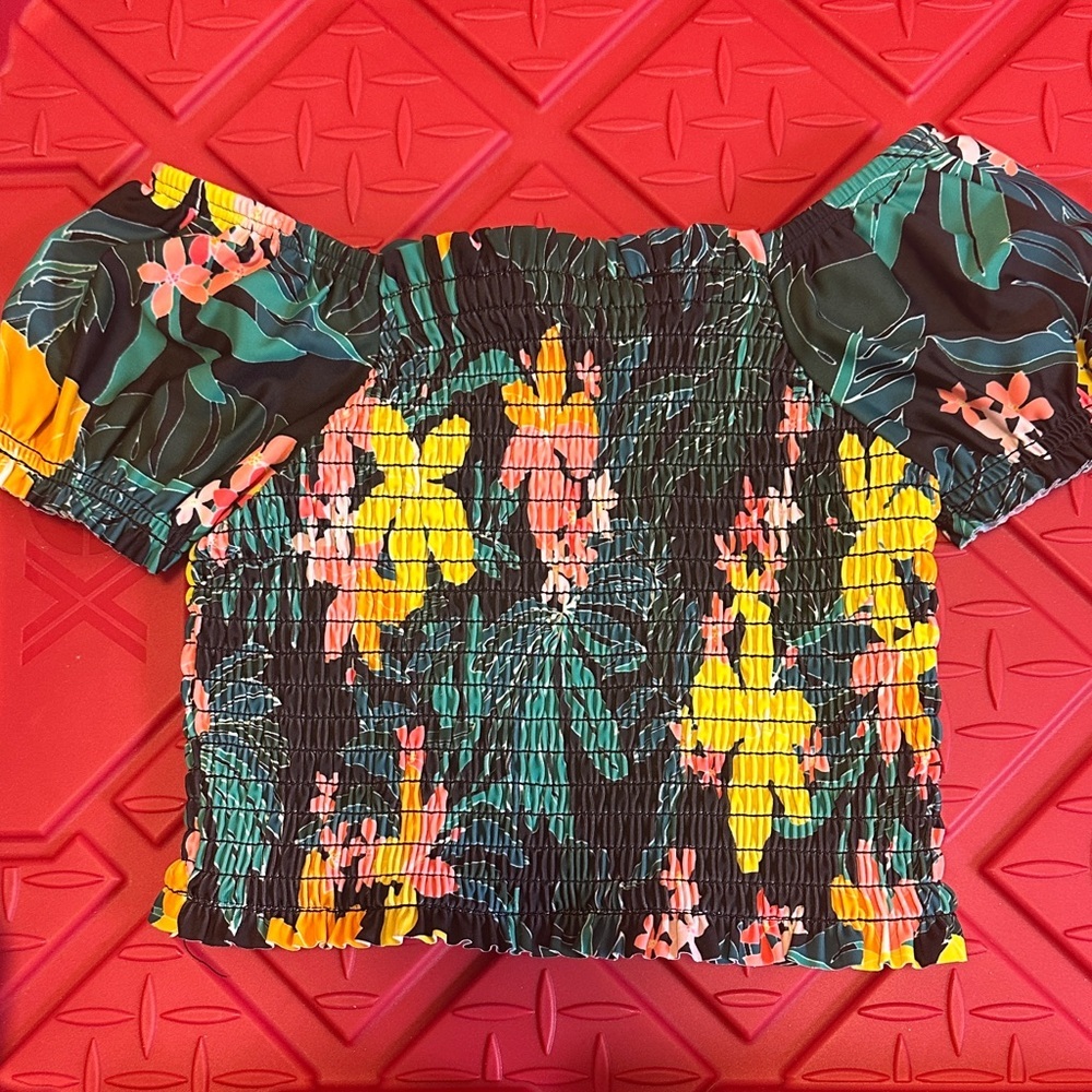 Floral Smocked tropical Crop Top size 5T